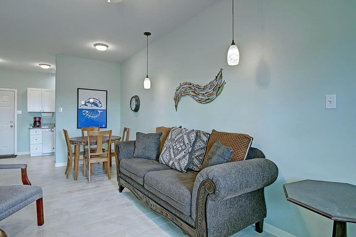 Captain Quarter'S 1 Bedrm Unit At Sea Isle Village Порт-Аранзас Экстерьер фото