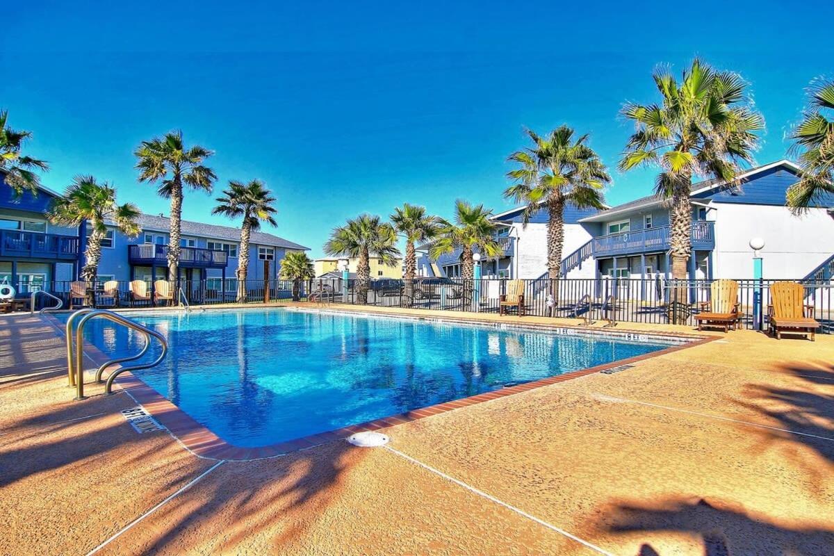 Captain Quarter'S 1 Bedrm Unit At Sea Isle Village Порт-Аранзас Экстерьер фото