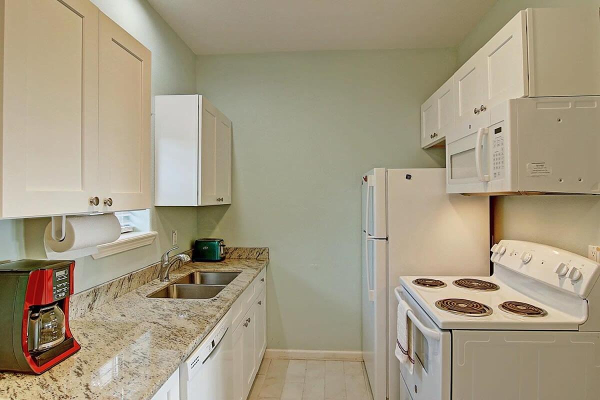 Captain Quarter'S 1 Bedrm Unit At Sea Isle Village Порт-Аранзас Экстерьер фото
