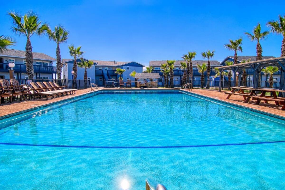 Captain Quarter'S 1 Bedrm Unit At Sea Isle Village Порт-Аранзас Экстерьер фото